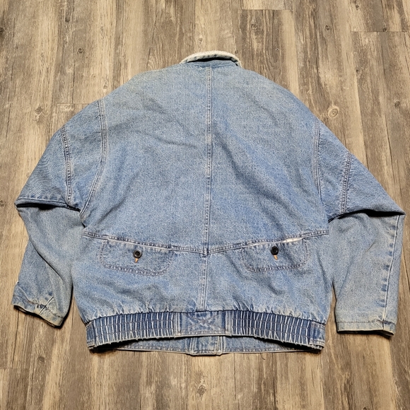 Vintage Jean Bomber Jacket Lined Sherpa Collar Light Wash Denim Coat Size Medium - Picture 4 of 8